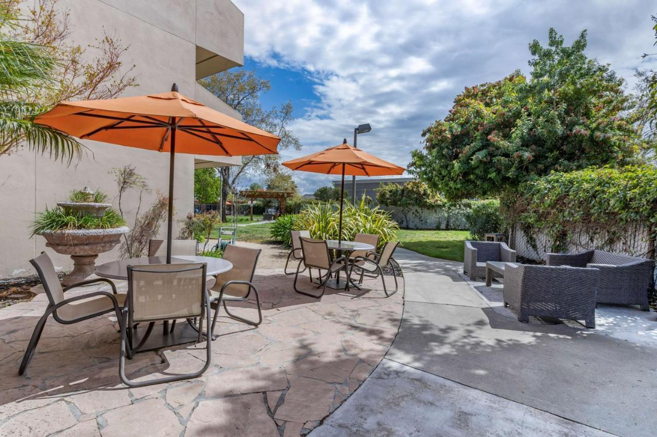 Best Western Plus Garden Court Inn Фремонт Экстерьер фото